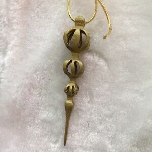 Elegant Gold Christmas Ornament